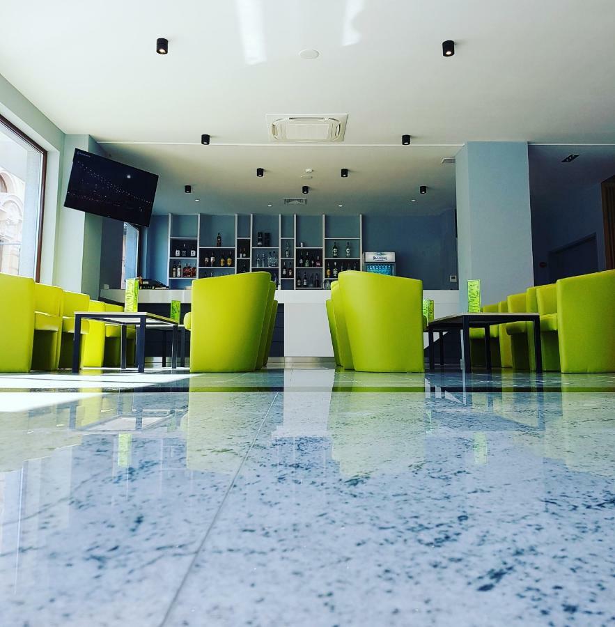 פלובדיב A&M Hotel With Free Parking מראה חיצוני תמונה